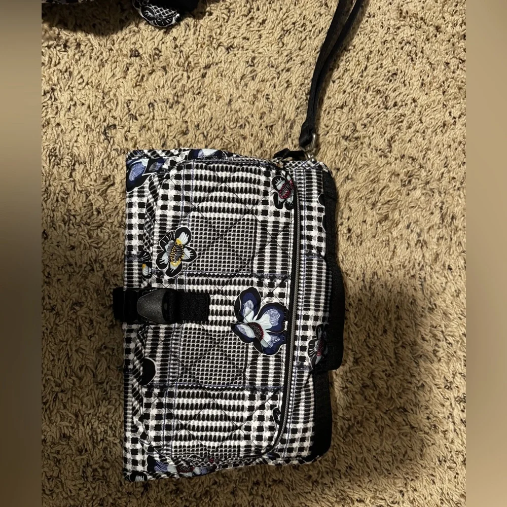 Vera Bradley nwot never